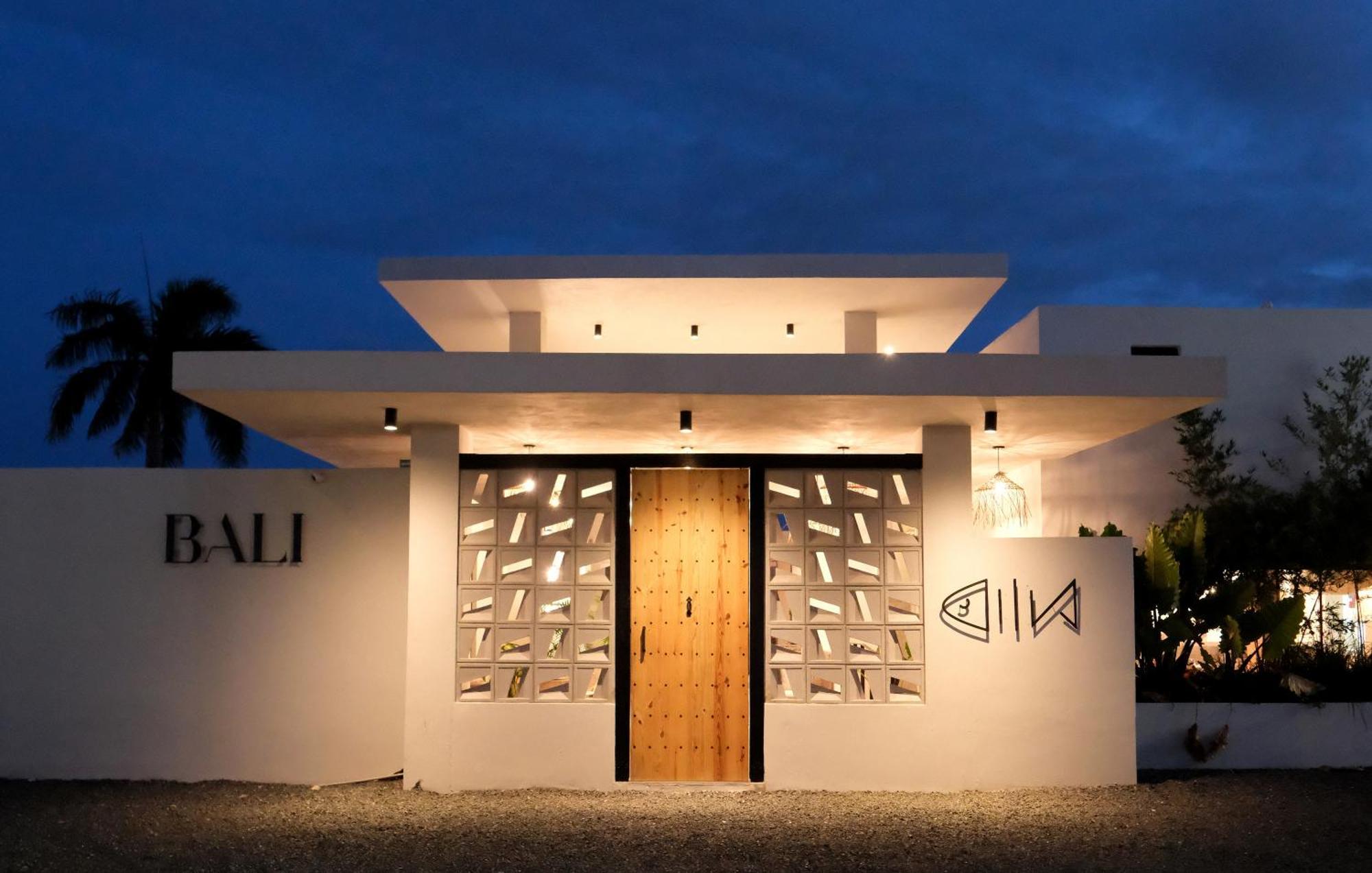 Bali Posh Hotel Pr Carolina Ngoại thất bức ảnh