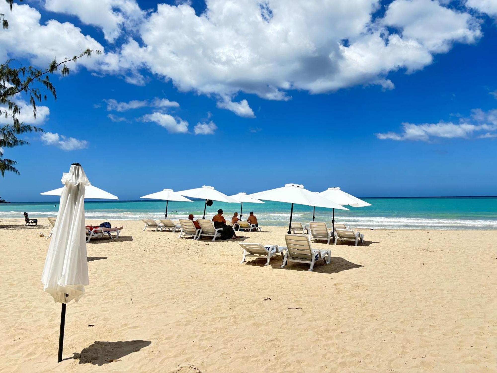 Bali Posh Hotel Pr Carolina Ngoại thất bức ảnh